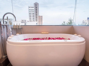 Kiang Haad Beach Hua Hin