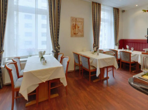 Hotel Lumen am Hauptbahnhof