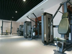 Longyue International Hotel