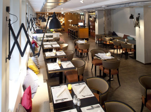 HENRI Hotel Hamburg Downtown