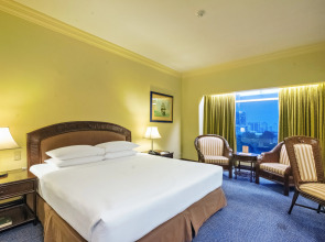 Waterfront Cebu City Hotel & Casino