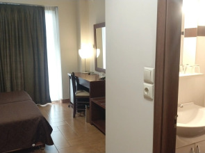 Ambrosia Suites & Aparts