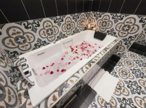 Reunion Heritage House