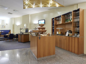 Mamaison Hotel Chain Bridge Budapest