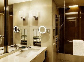 Hyatt Regency Hong Kong, Tsim Sha Tsui