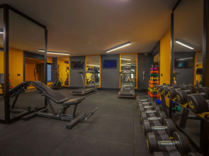 Best Western Plus Khan Hotel