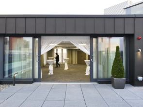 Holiday Inn London - West by IHG