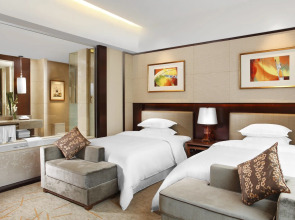 Отель Sheraton Guangzhou