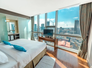 Blue Sky Hotel & Tower