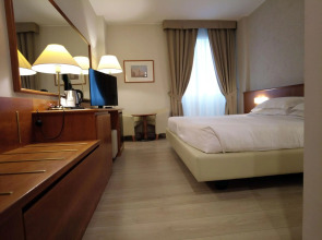 Super 8 by Wyndham Orlando International Drive