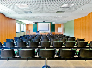 B&B HOTEL Imperia Rossini al Teatro