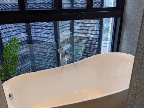 Mana-Mana Suites at Scarletz KLCC