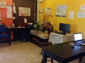 Cocoa Mews Cafe & Homestay - Hostel