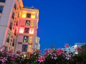 Parmada Hotel Old City