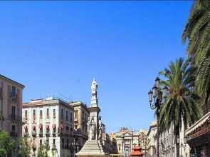 B&B Stesicoro InHabit- Guesthouse City Center