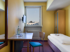 PLAZA INN Rieker Stuttgart Hauptbahnhof