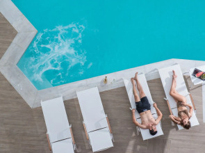 MARI KRISTIN Beach Hotel - Adults Only