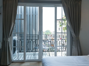 White Ivory Bed & Breakfast