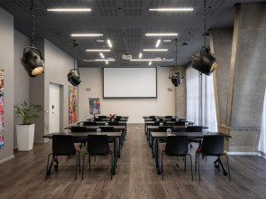 Radisson RED V&A Waterfront, Cape Town