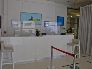 Kyriad Prestige Perpignan Centre Gare