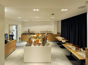 Bayer 89 Vi Vadi Hotel