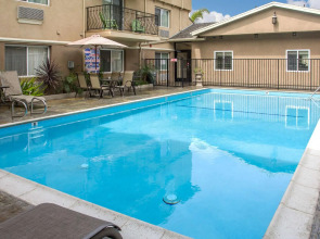 Comfort Inn Cockatoo near LAX Airport