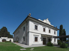 Villa Tolomei Hotel & Resort