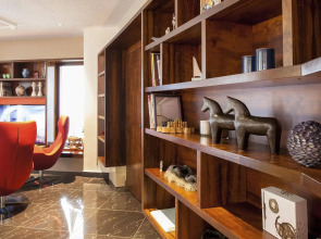 PLAY Seaport Suite Hotel TLV