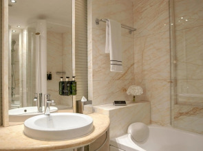 Отель Melia Athens