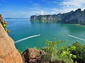 Sunrise Tropical Resort