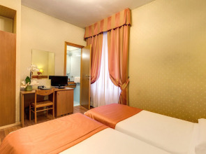 Flower Garden Hotel Rome