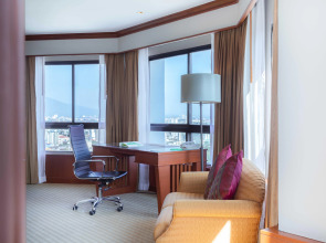 Centara Riverside Hotel Chiang Mai