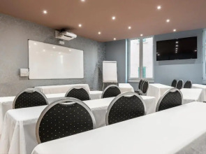 Grand Hôtel Dauphiné Toulon, Boutique Hôtel & Suites