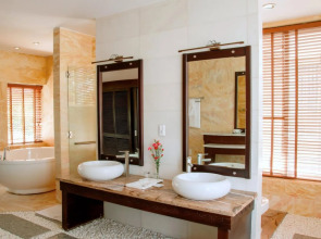 Villa Del Sol Beach resort & Spa