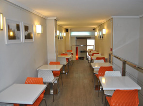 Sweet Hotel Continental