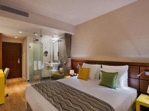 Bay View Haifa Hotel