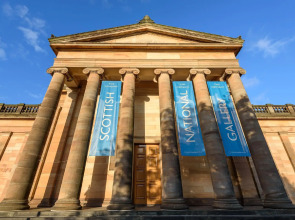 Travelodge Edinburgh Central Queen Street