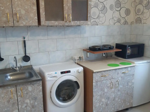 Апартаменты на проспекте Коммунистический 65