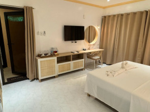 Alona Vida Beach Resort