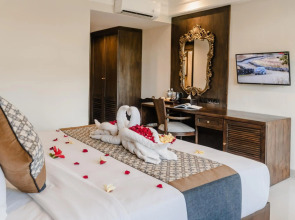 Palm Beach Hotel Bali