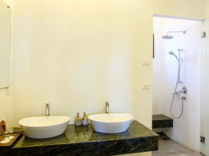 Bhu Tarn Koh Chang Resort and Spa