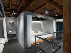 SEKAI HOTEL Deep Osaka Experience - Hostel