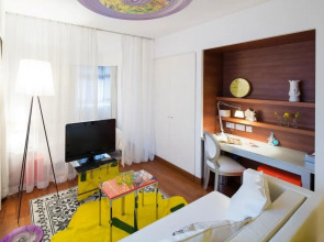 J Plus Boutique Hotel