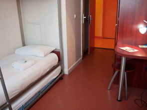 Ethic Etapes Eugène Hénaff - Hostel