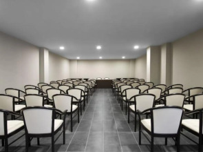 Kn Aparthotel Columbus