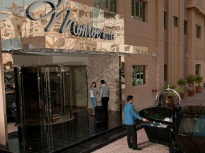 Monroe Hotel & Suites