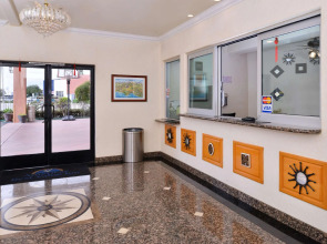 Americas Best Value Inn & Suites El Monte