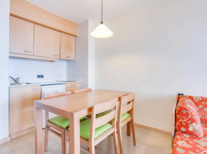 Aparthotel Fontanellas Playa