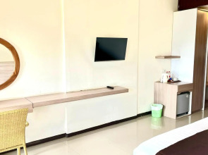 Surya Kencana Seaside Hotel