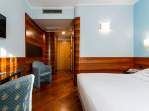 Hotel Mirage, Sure Hotel Collection by Best Western